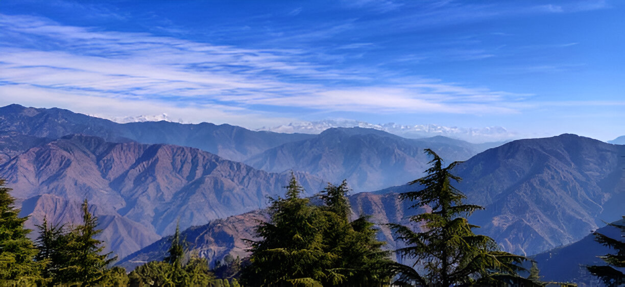 Top 5 Hill Stations Near Dehradun, Travel Stories and Tips