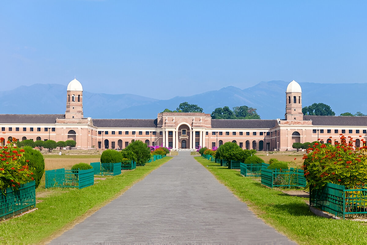 Forest Research Institute (FRI), Places to Visit in Dehradun.
