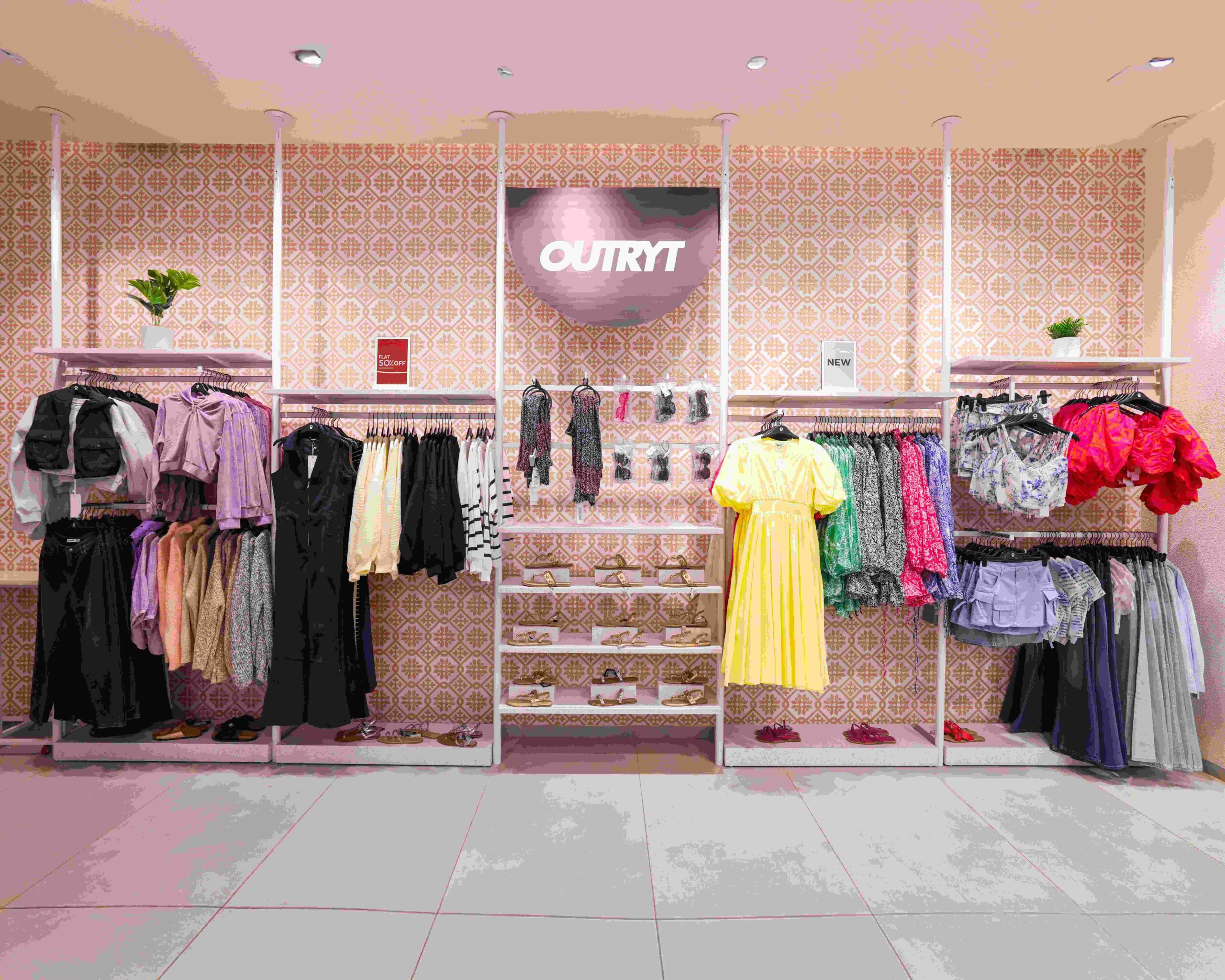 Mall of Dehradun, Shops
