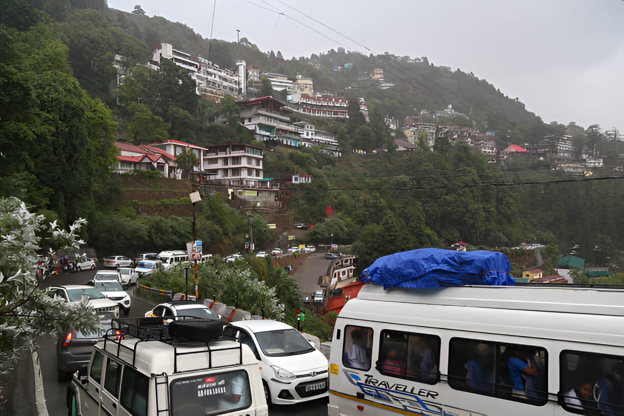 Sahastradhara road, sahatsradhara in dehradun